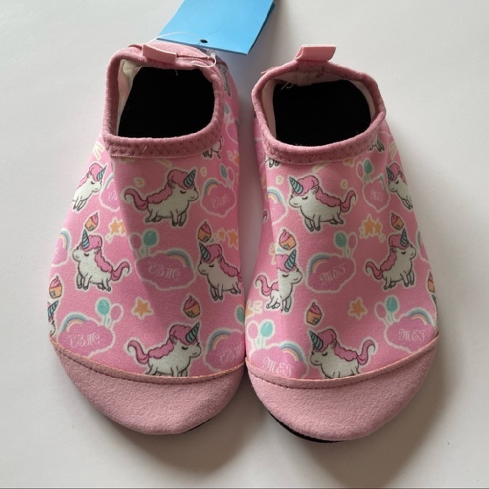5/$25 Unicorn Water/Beach Lightweight Shoes Pink Size Toddler 10/12